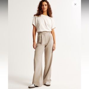 A&F Sloane Tailored Pant in Tan, Size 32 / 14